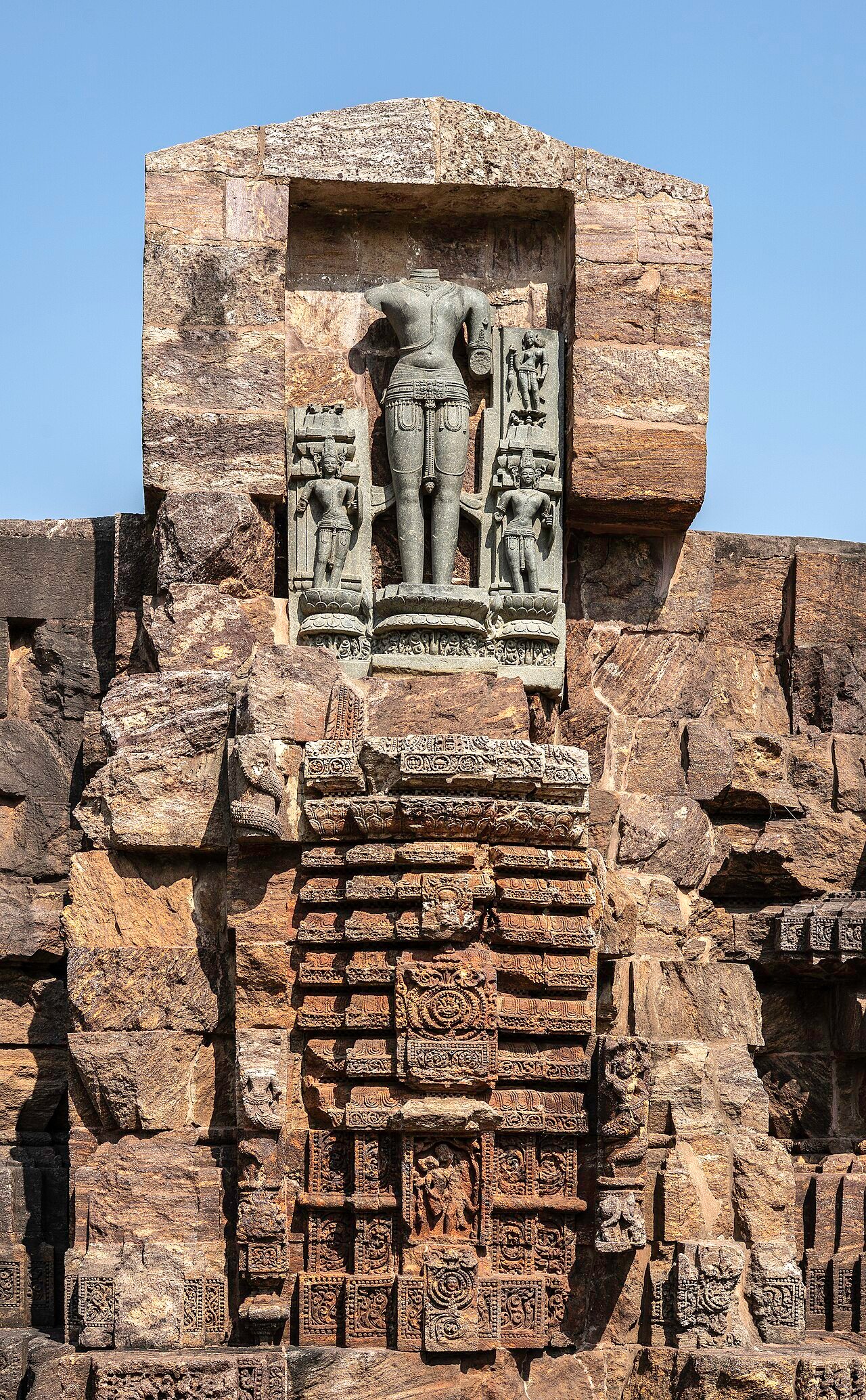 Konark Sun Temple sculptures